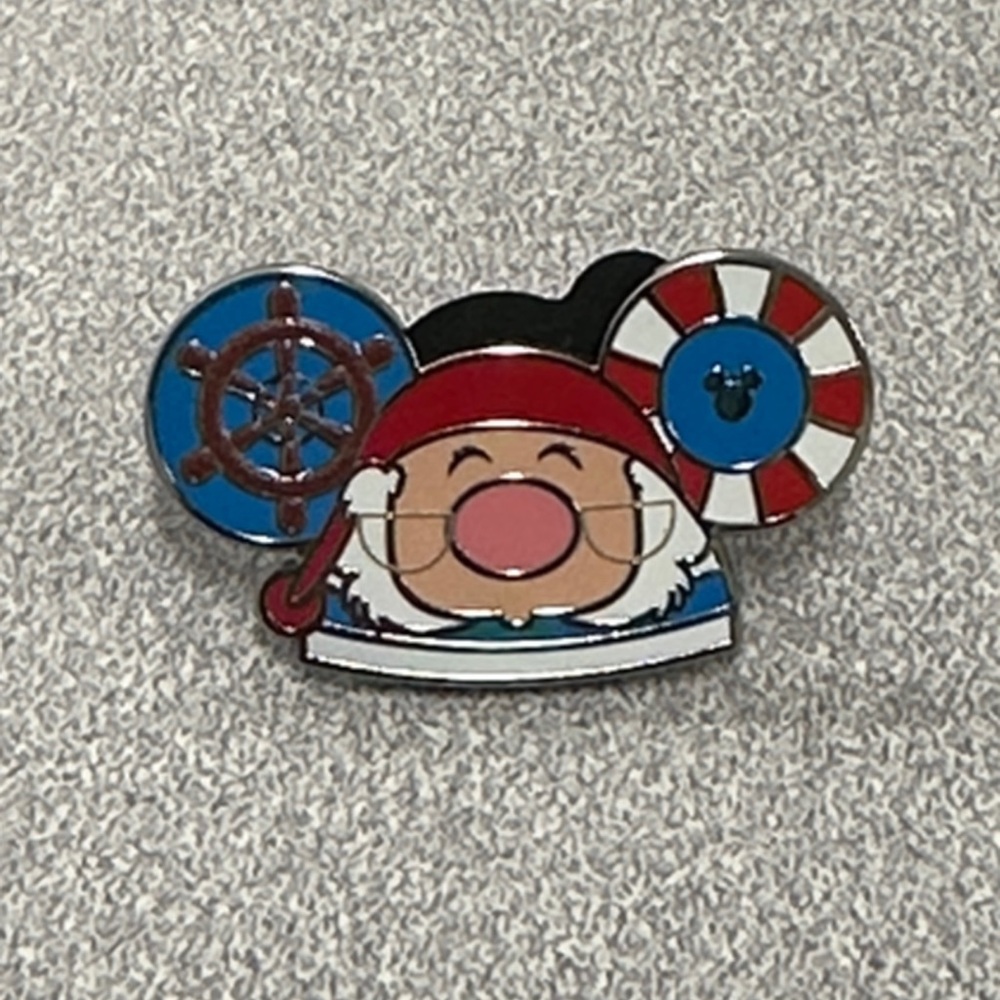 Disney Parks Mr Smee Ear Hat * Wave B * 2025 Hidden Mickey Pin - Peter Pan NWOT